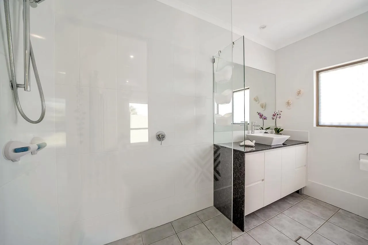Apartment Ferienwohnung Red Gardens Yorkeys Knob Australien